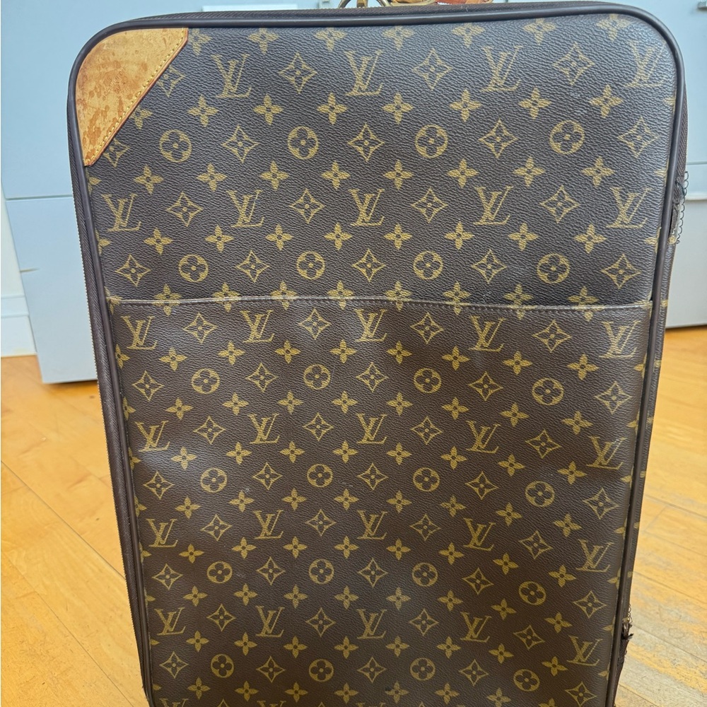 Louis Vuitton Pegase 55 Carry-On Monogram